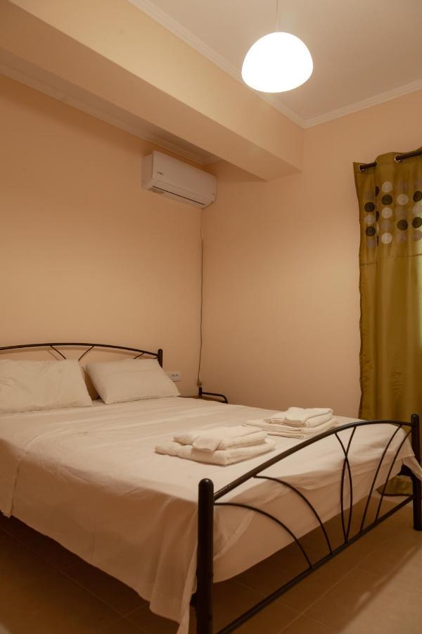 Tsoutsis Apartments Marantochori Room photo